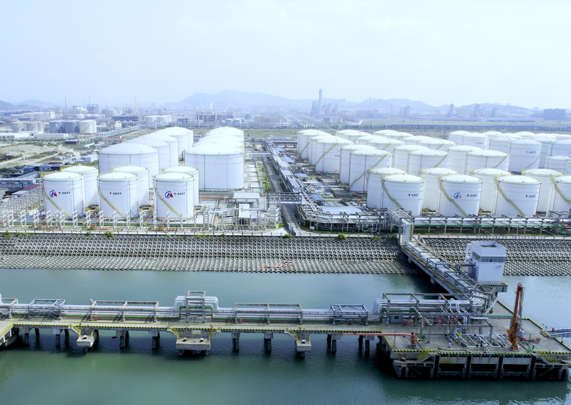 火狐电竞 - 点燃电竞激情,竞出非凡杰出!