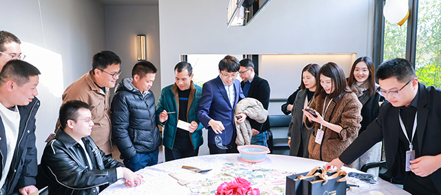 火狐电竞 - 点燃电竞激情,竞出非凡杰出!